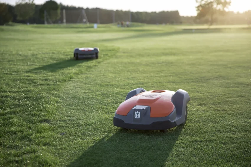 Husqvarna Automower® 550 – Image 8