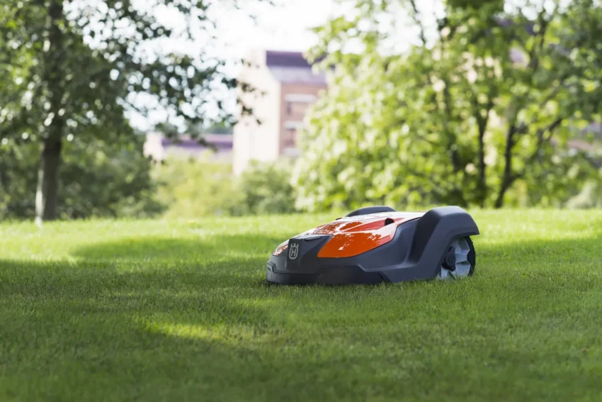 Husqvarna Automower® 550 – Image 10