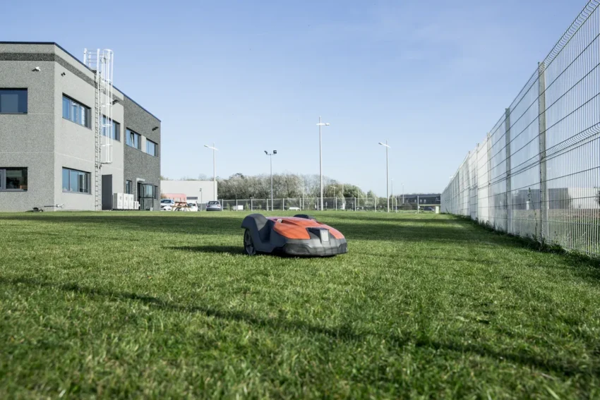 Husqvarna Automower® 550 – Image 11
